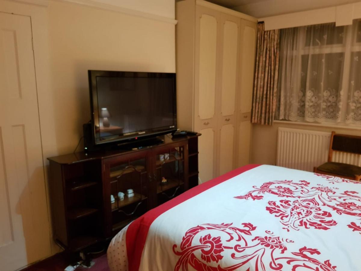 Guest House Ellipse - Finchley Zewnętrze zdjęcie